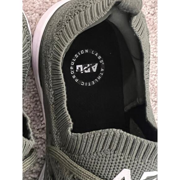 APL Techloom Wave Sneakers Shadow Green Women's Size 11 - Picture 3 of 10